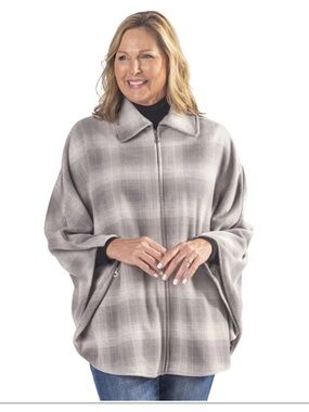 Lemoda Plaid Cape Poncho Gray & White Plaid Like New Sportswear One Size